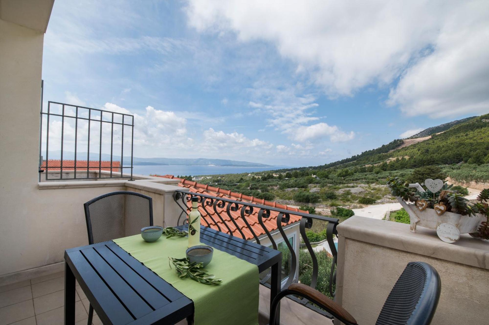 Villa Franka With Swimming Pool Bol Exterior foto